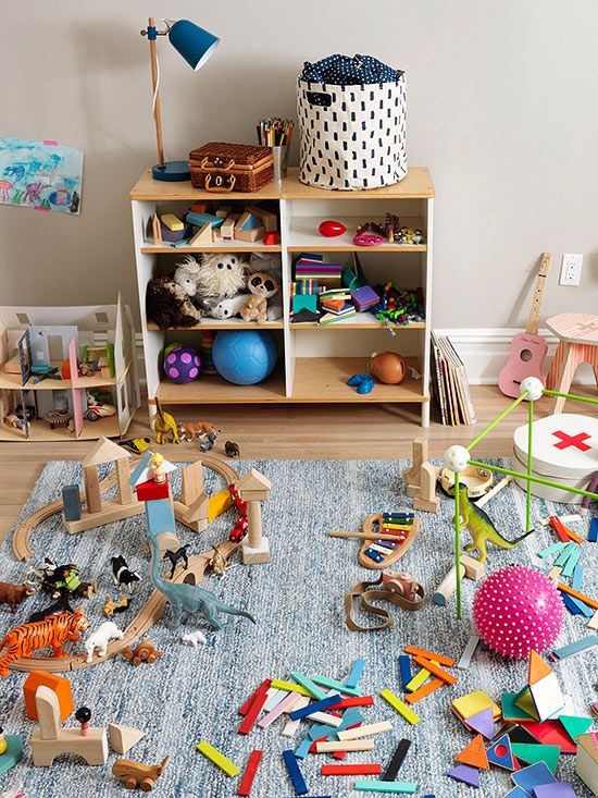 A children's room with a lot of toys.