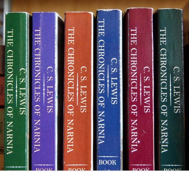 A collection of C. S. Lewis' Chronicles of Narnia books. 