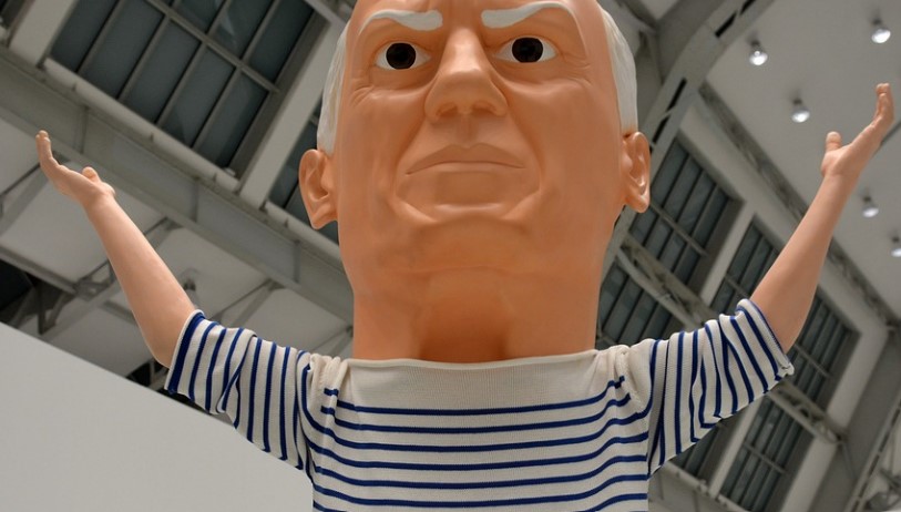 A statue of the famous painter Pablo Picasso.